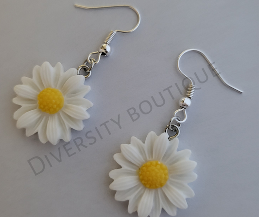 Novelty Daisy Earrings